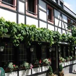 Weingasthaus Zum Faehrhof Winningen Exterior foto